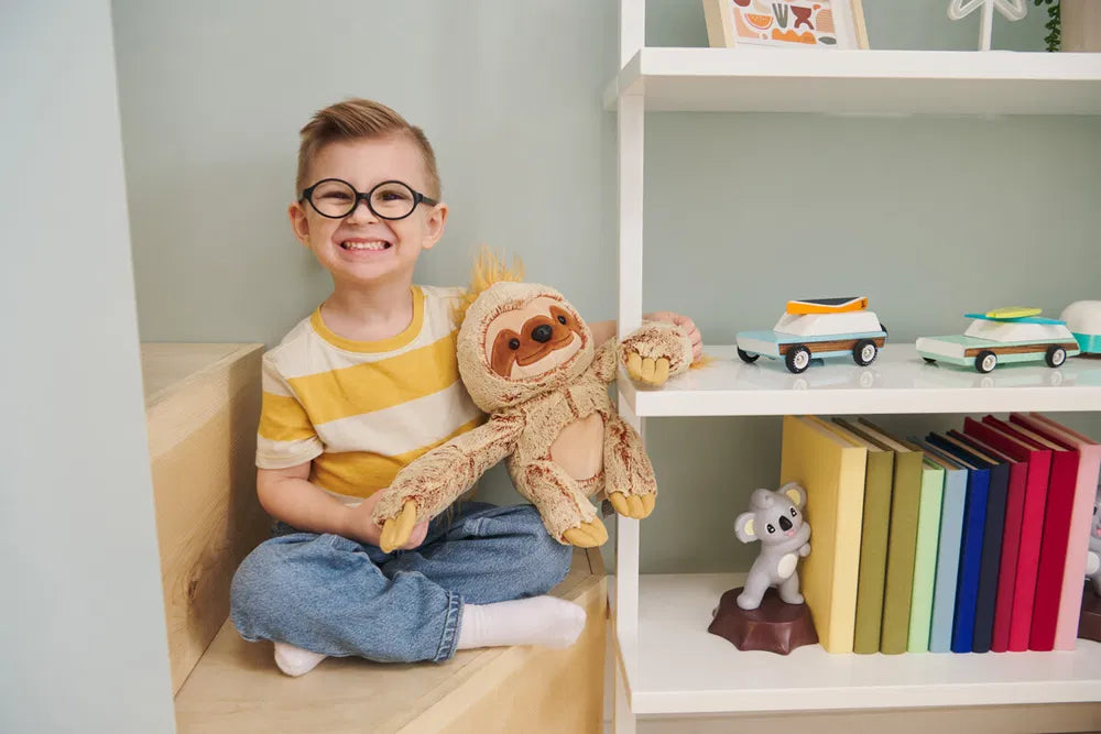 Augie Sloth | GUND Standing View - Bamsedyra AS