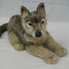 Hansa Creation | Gray Wolf Laying | Grå | ca. 34 cm - Bamsedyra AS
