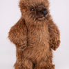 Brunbjørn-unge kosedyr 20 cm – naturtro | Hansa Creation - Bamsedyra AS