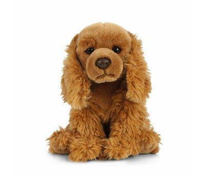 Living Nature Cocker Spaniel Hundekosedyr – sidevisning med karakteristiske hengende ører og lys brun pels, 27 cm